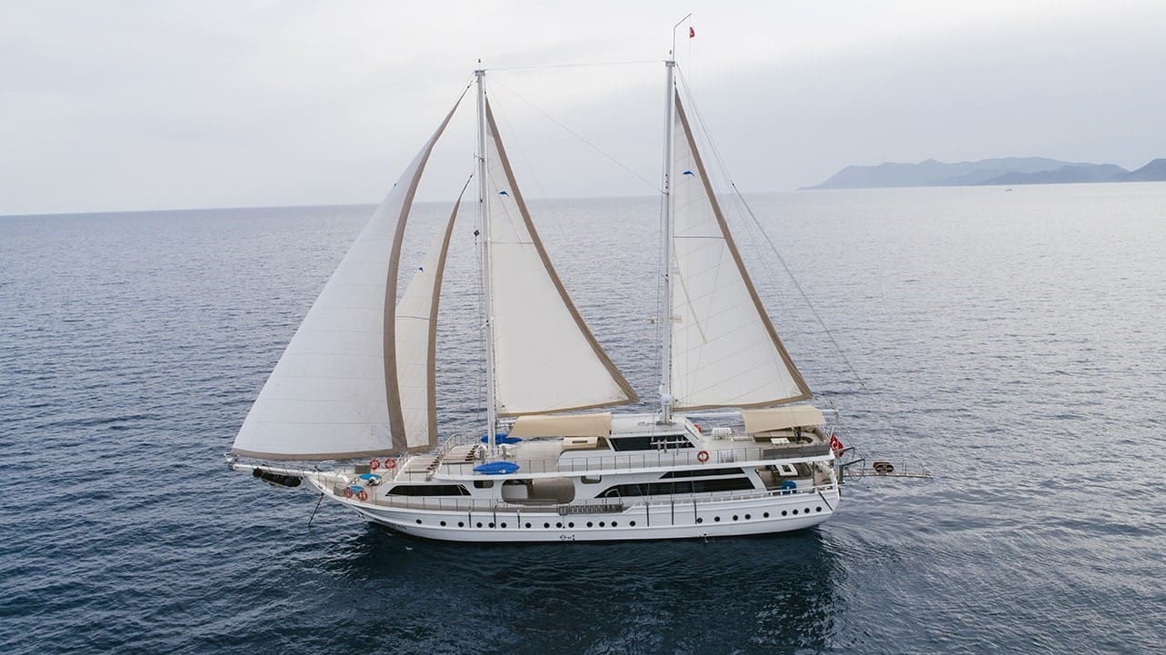 Kayhan 11 Gulet Charter Fethiye