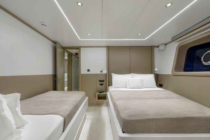 Triple cabin for up to 3 guests