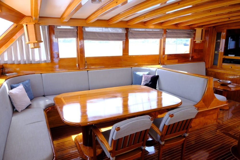 Gulet Luxury Sailing Yacht Parss