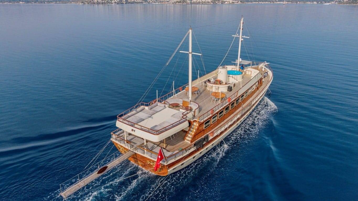 Elara 1 luxury gulet