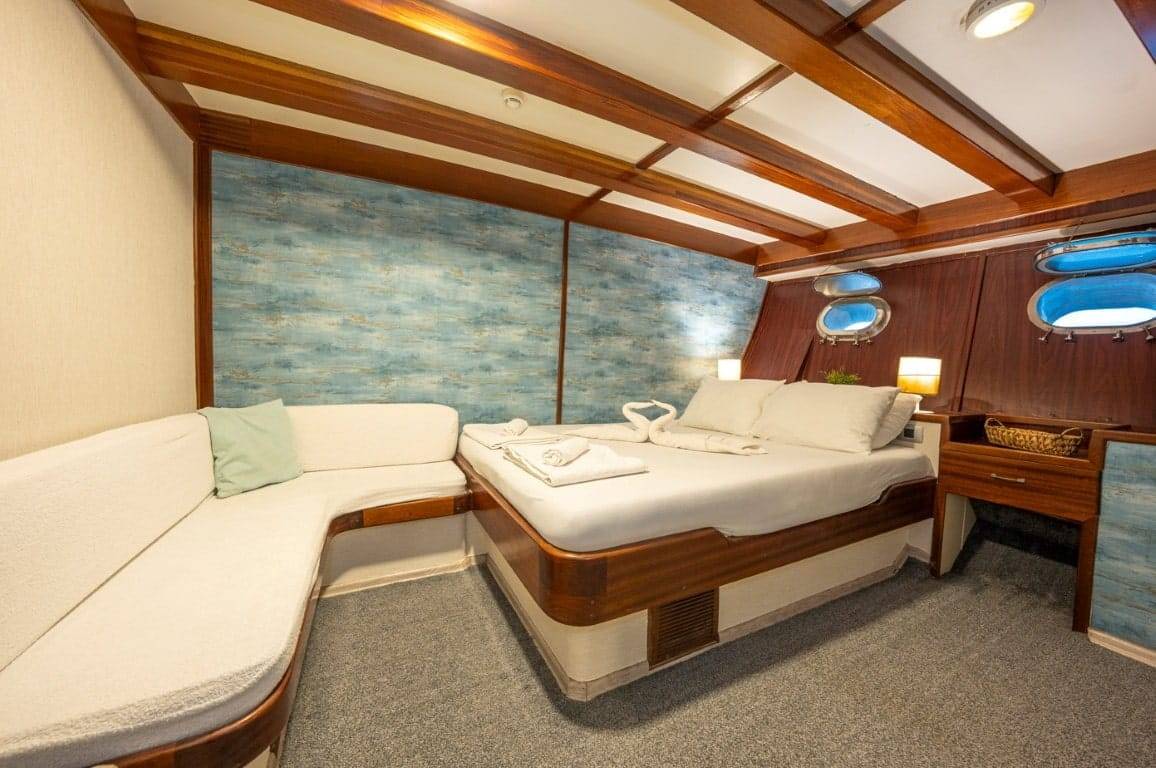 Elara 1 deluxe gulet charter